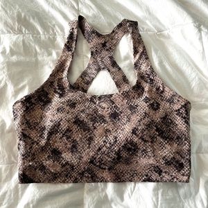 Gap Fit Eclipse Snakeskin Sports Bra
